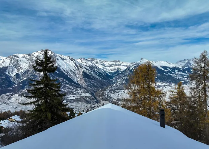 Altamira By Interhome *